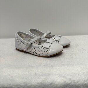 Girls White Flats‎ Size 9 Dress Shoes Bow Detail Mary Jane Party Wedding